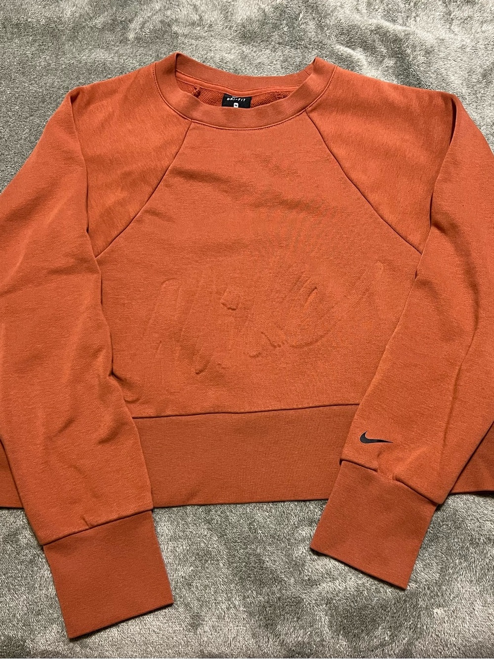 Nike Women's Cropped Sweatshirt with Subtle Swoosh